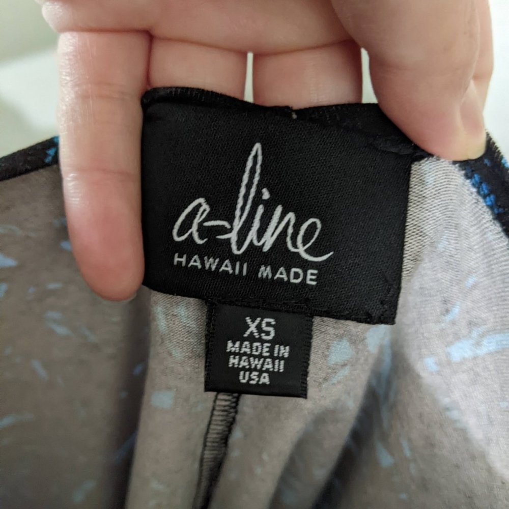 a-line Sunday Tee - Picture 4 of 7